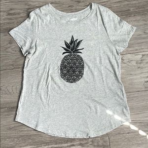 Old Navy Everywear Tshirt - size M